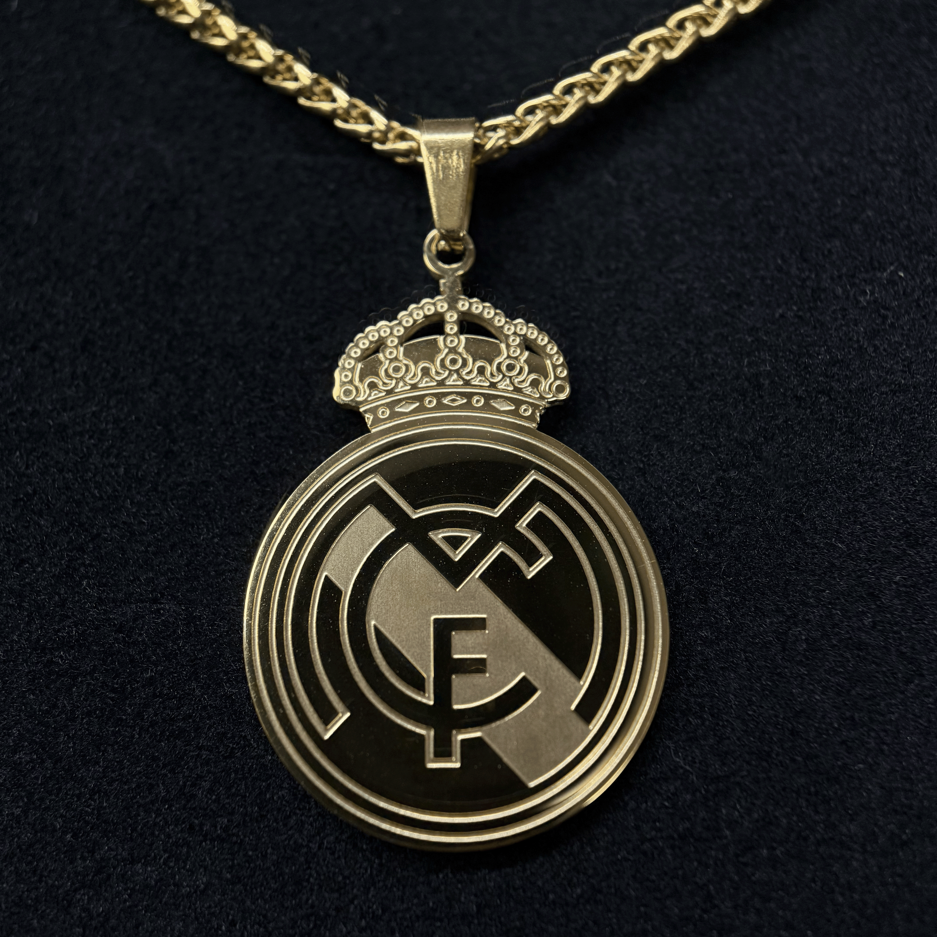 Real Madrid [2025] 18K Gold Plated Stainless Steel Necklace